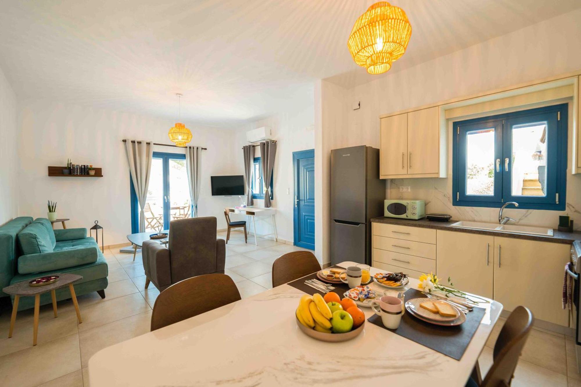Heliades Suites Panteli Eksteriør bilde
